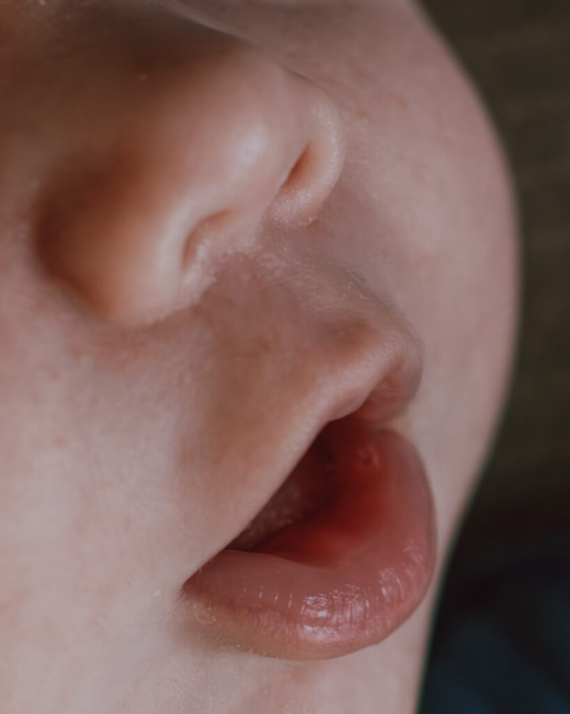 Detail baby mond en neus